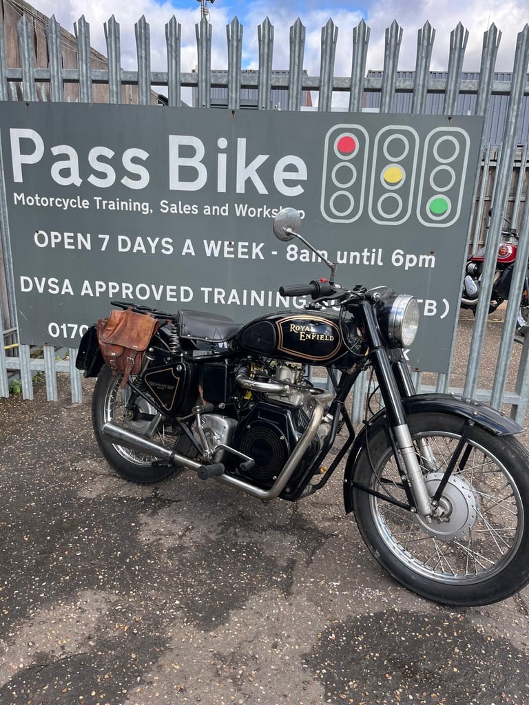 image for 1972 Royal Enfield Bullet Taurus Diesel 350cc Classic Motorcycle