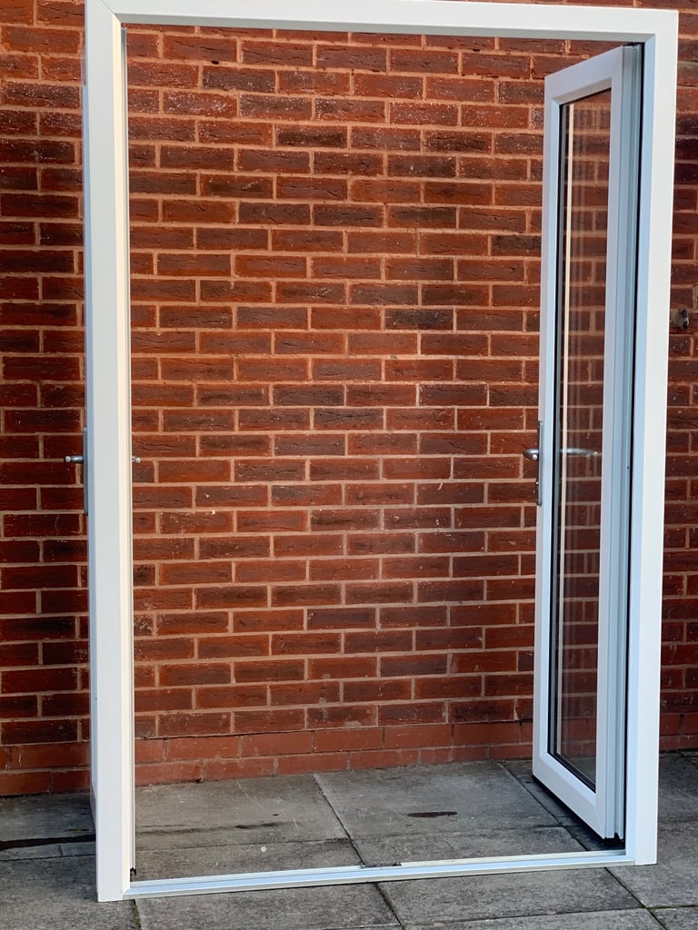 UPVC DOUBLE GLAZED FRENCH PATIO DOOR & KEY 142.5cm WIDE 214cm HIGH Can Deliver