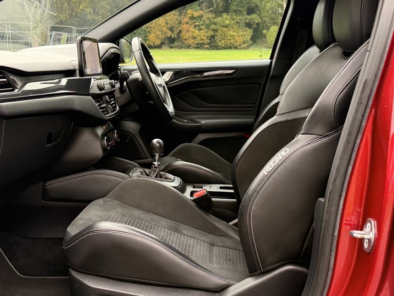 2020 [70] FORD FOCUS ST 2.0 ECOBLUE [190] ST RUBY RED DIESEL EVERY EXTRA EURO 6
