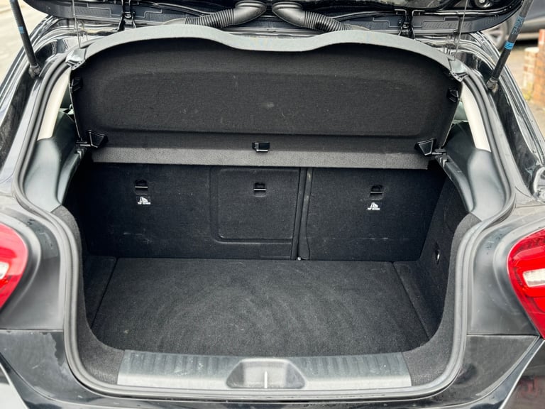 Mercedes-Benz, A CLASS, Hatchback, 2017, Semi-Auto, 1461 (cc), 5 doors