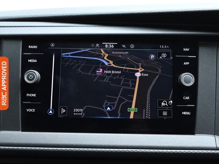 2021 Volkswagen Transporter 2.0 TDI T30 Highline Kombi Double Cab 5dr Diesel Manual FWD SWB Euro ...