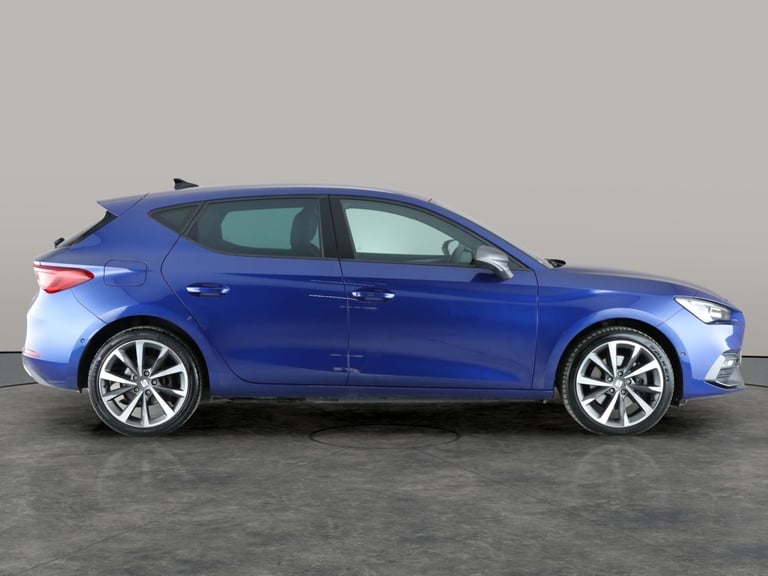 2021 SEAT Leon 1.4 eHybrid 12.8kWh FR Sport Hatchback 5dr Petrol Plug-in Hybrid DSG Euro 6 Hatchb...