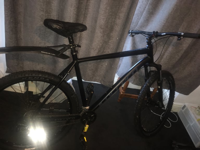 image for 22 inch carrera bike 