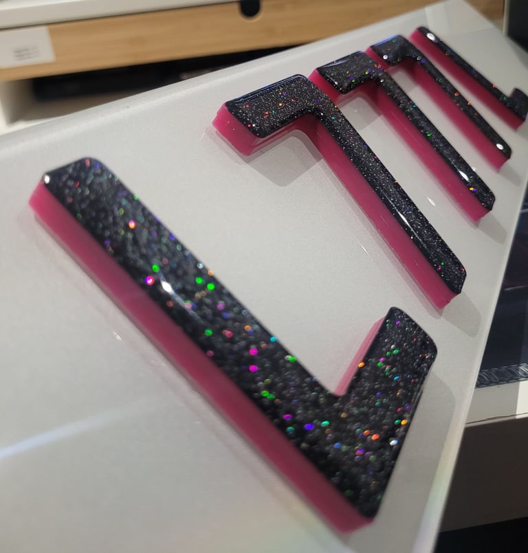 6mm Pink 4D with Glitter Gel Car Number Plates 
