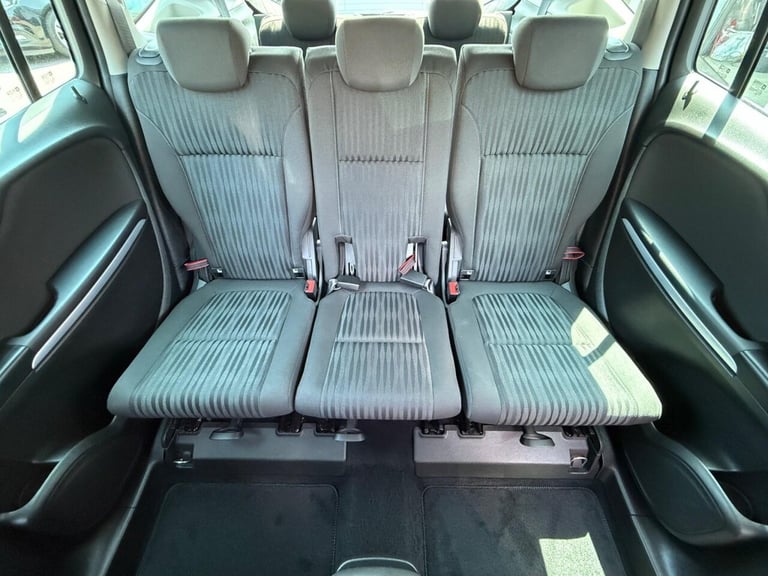 2017 Vauxhall Zafira Tourer 1.4i Turbo Energy Auto Euro 6 5dr MPV Petrol Automatic