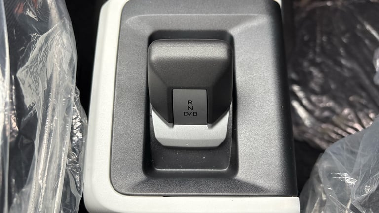 2025 Dacia Spring 27kWh Expression 65 48kW 5dr Auto Electric Hatchback Hatchback Electric Automatic