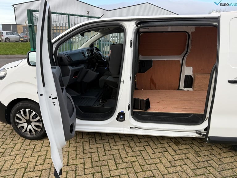 CITROEN DISPATCH 1.5 BLUEHDI 1000 ENTERPRISE PRO M Diesel Manual in White