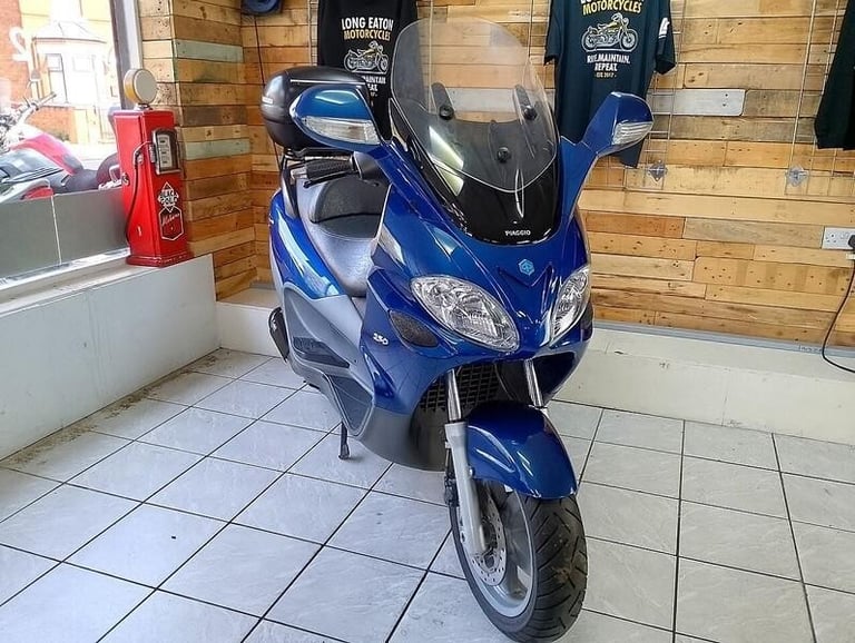 Piaggio X9 250  Scooter 