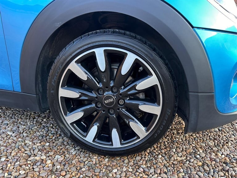 2014 MINI Hatch 1.5 Cooper 5dr HATCHBACK PETROL Manual