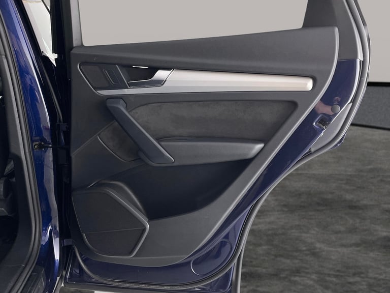 2019 Audi Q5 2.0 TDI 40 S line SUV 5dr Diesel S Tronic quattro Euro 6 (s/s) (190 ps) - S Suv Dies...