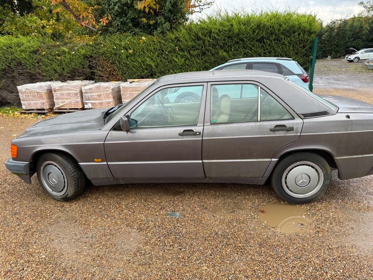 1992 Mercedes-Benz 190 190E 2.6 4dr Auto SALOON Petrol Automatic