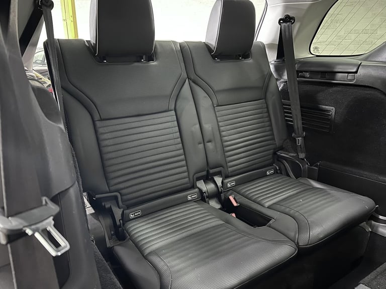 2017 Land Rover Discovery 3.0 TD V6 HSE Luxury SUV 5dr Diesel Auto 4WD Euro 6 (s/s) (258 ps) SUV ...