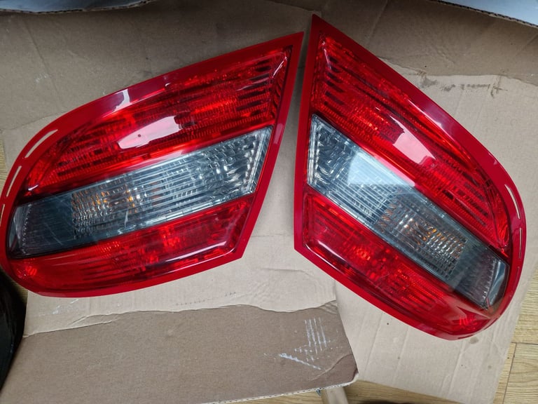 image for Mercedes C-class 2008-2014 Rear/tail Light