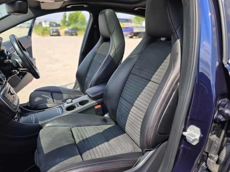 2017 Mercedes-Benz A-Class 2.1 A200d AMG Line (Premium Plus) 7G-DCT Euro 6 (s/s) 5dr Hatchback Di...