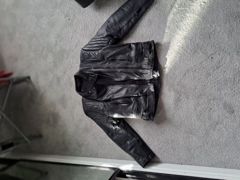 His and Hesr leather jackets and 1 pair trousers in Leather