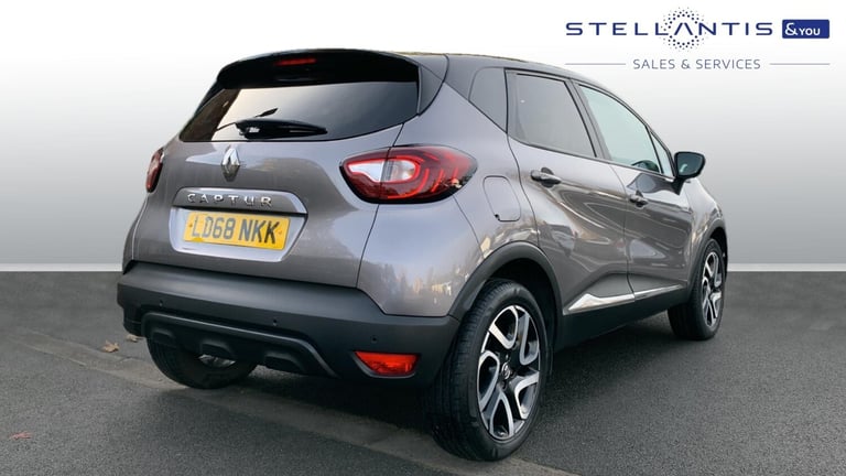 2018 Renault Captur 0.9 TCe ENERGY Iconic SUV 5dr Petrol Manual Euro 6 (s/s) (90 ps) SUV Petrol M...