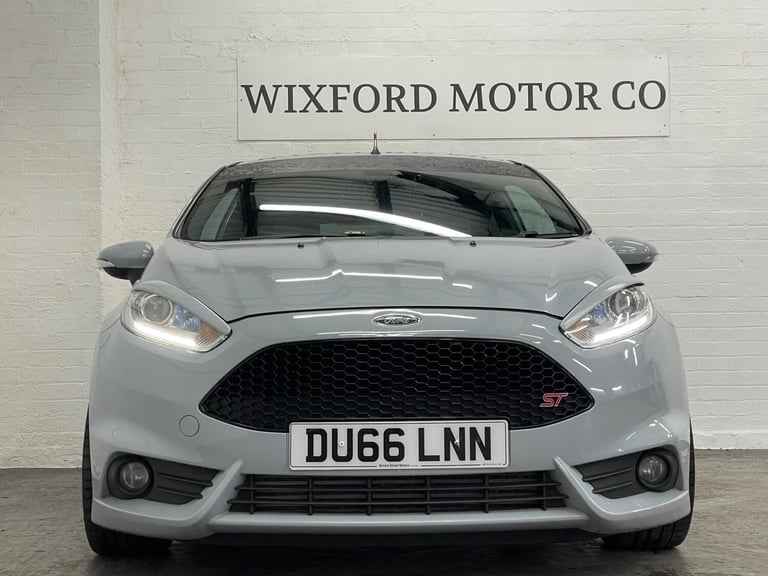 2016 Ford Fiesta 1.6T EcoBoost ST-200 Euro 6 3dr HATCHBACK Petrol Manual