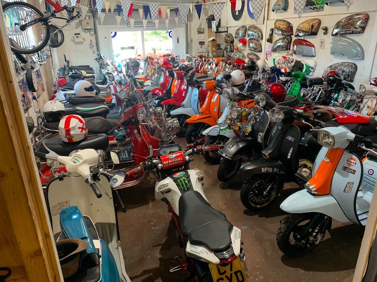 LML Star Deluxe 125cc 125 Scooters in stock 