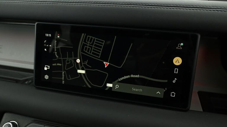 2024 Land Rover Defender 110 3.0 D300 MHEV X-Dynamic SE SUV 5dr Diesel Auto 4WD Euro 6 (s/s) (300...