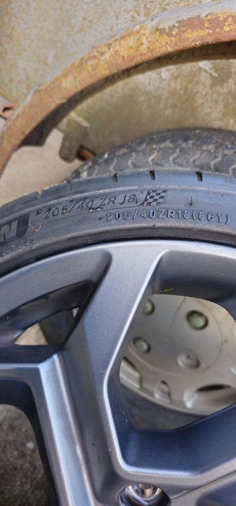 Ford Alloys and Wheels 