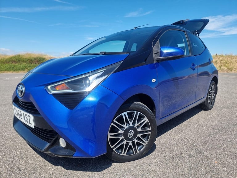 2018 Toyota AYGO 1.0 VVT-i x-clusiv Euro 6 5dr (Safety Sense) HATCHBACK Petrol Manual