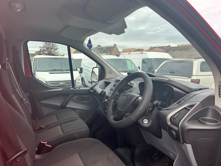 2018 Ford Transit Custom 2.0 TDCi 105ps Low Roof Van PANEL VAN Diesel Manual