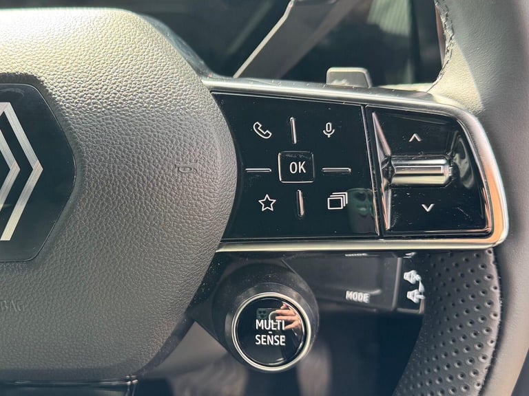 2024 Renault Megane E Tech comfort range 60kWh techno Auto 5dr (22kW Charger) HATCHBACK Electric ...