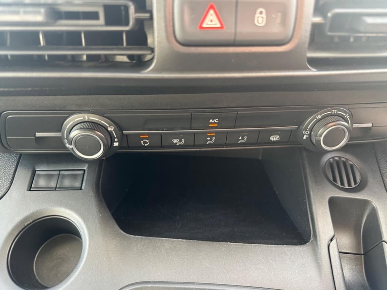 2020 Vauxhall Combo 1.6 Turbo D 2300 Sportive L1 H1 Euro 6 (s/s) 4dr PANEL VAN Diesel Manual