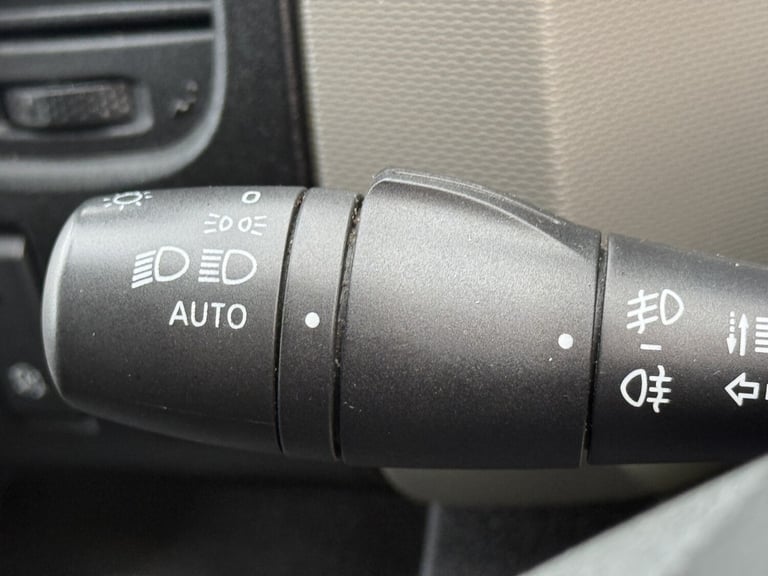 RENAULT TRAFIC 1.6 LL29 ENERGY dCi 140 Sport 2015