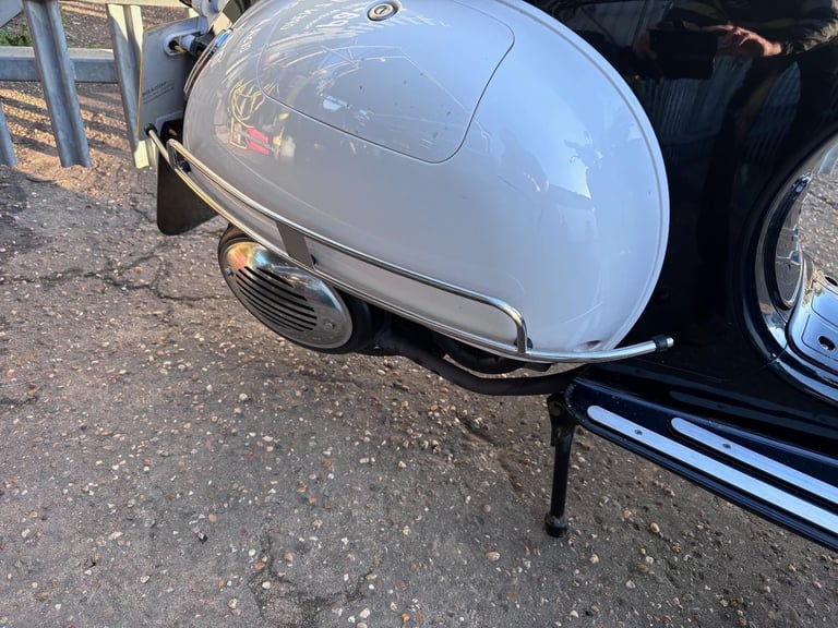 AJS Modena Retro Classic Style 125cc Scooter 2017 795 Miles