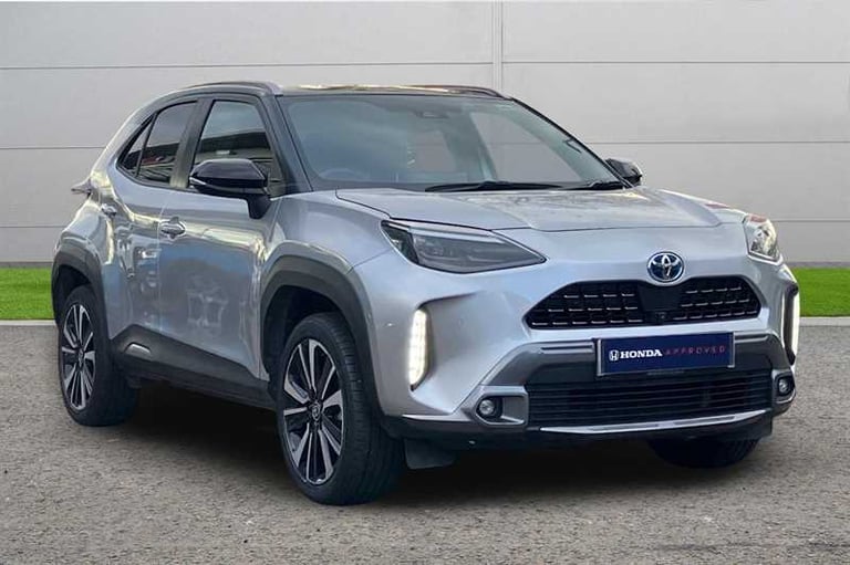 2022 Toyota Yaris Cross 1.5 HYBRID PREMIERE EDITION 5DR CVT Estate Hybrid Automatic