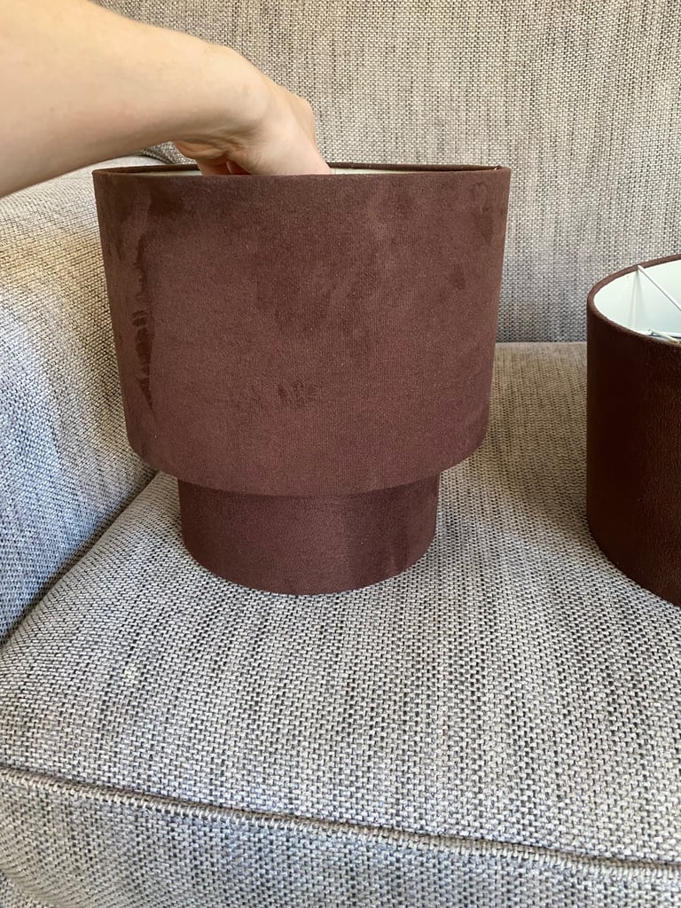 Pair of lampshades 