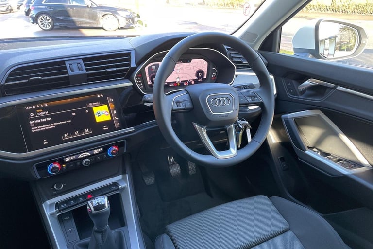 2025 Audi Q3 35 TFSI Sport 5dr ESTATE PETROL Manual