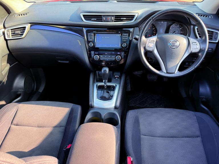 2015 Nissan Qashqai 1.2 DIG-T n-tec+ XTRON 2WD Euro 6 (s/s) 5dr HATCHBACK Petrol Automatic