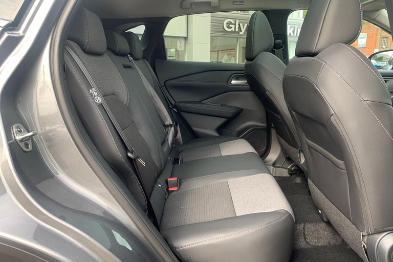 2025 Nissan Qashqai 1.5 E-Power N-Connecta [Glass Roof] 5dr Auto Hatchback Hybrid Automatic