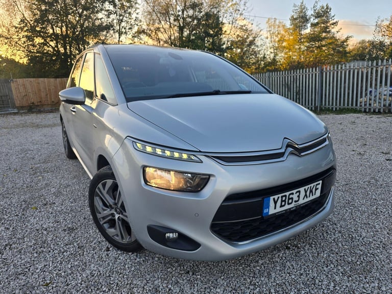 image for  Citroen C4 Picasso 1.6 e-HDi Airdream Exclusive+ ETG6 Euro 5 (s/s) 5dr Diesel Automatic