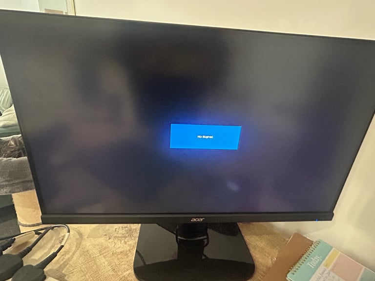 Acer - 28" computer monitor