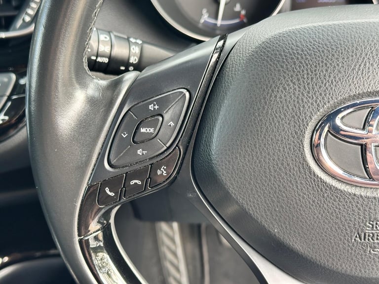 2019 Toyota C-HR 1.2T Excel 5dr [Leather] HATCHBACK PETROL Manual