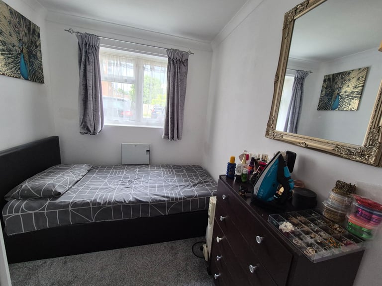 Cozy Single Room for Rent - Ideal for a Professional Female