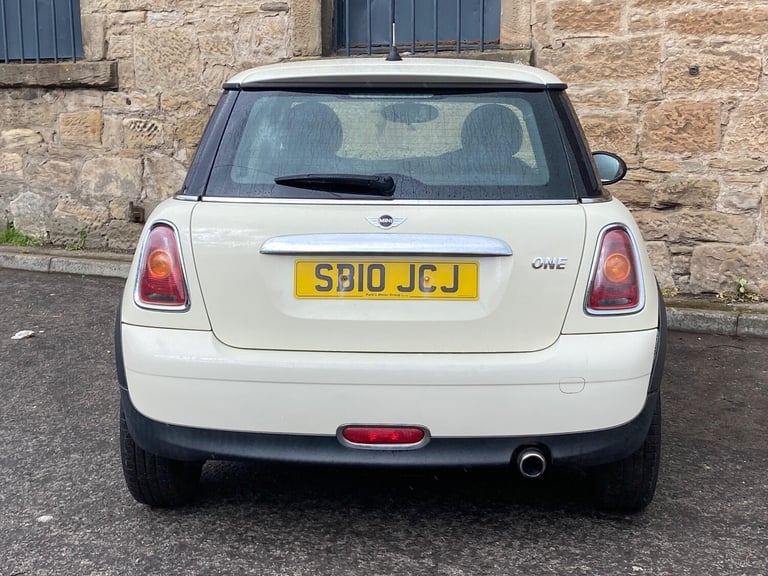 2010 MINI Hatch 1.6 One 3dr HATCHBACK PETROL Manual