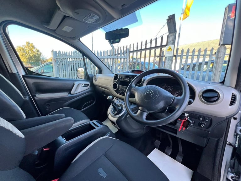 2014 Citroen Berlingo 1.6 HDi XTR Multispace MPV Euro 5 5dr MPV Diesel Manual