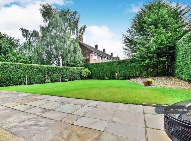4 bedroom house in Oakfield Road, Alderley Edge, SK9 (4 bed) (#2648048)