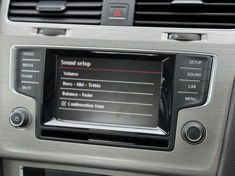 2015 Volkswagen Golf 1.6 TDI BlueMotion Tech Match DSG Euro 5 (s/s) 5dr HATCHBACK Diesel Automatic
