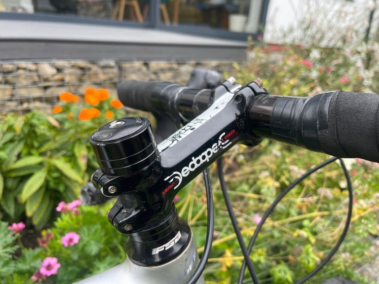 Men’s Boardman Road Bike