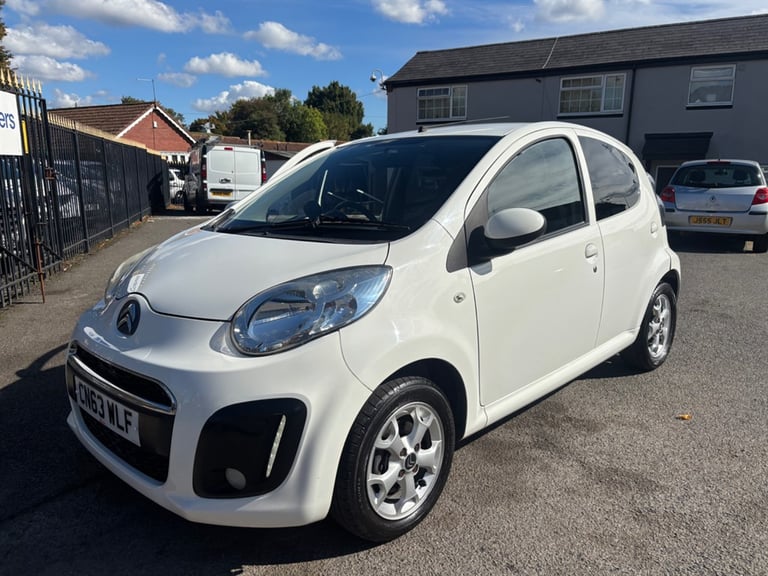 2013 Citroen C1 1.0i VTR+ Hatchback 5dr Petrol EGS5 Euro 5 (68 ps) Hatchback Petrol Automatic