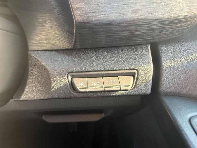 2024 Renault Trafic 2.0 dCi Blue LL30 Extra Panel Van 5dr Diesel Manual L2 H1 Euro 6 (s/s) (130 P...