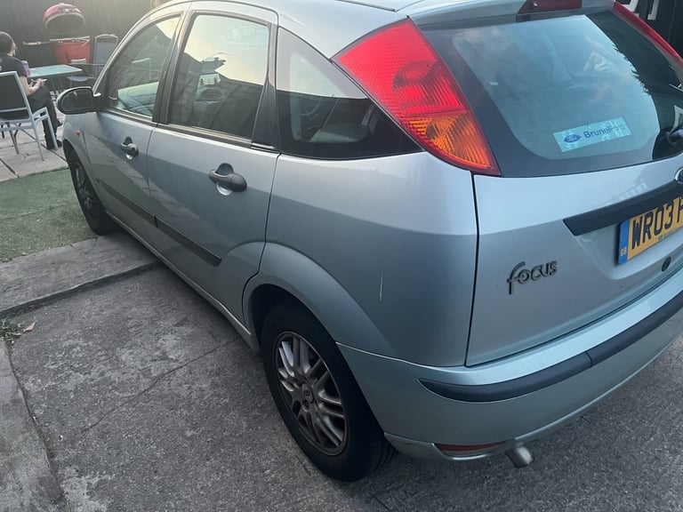 Ford, FOCUS, Hatchback, 2003, Manual, 1753 (cc), 5 doors