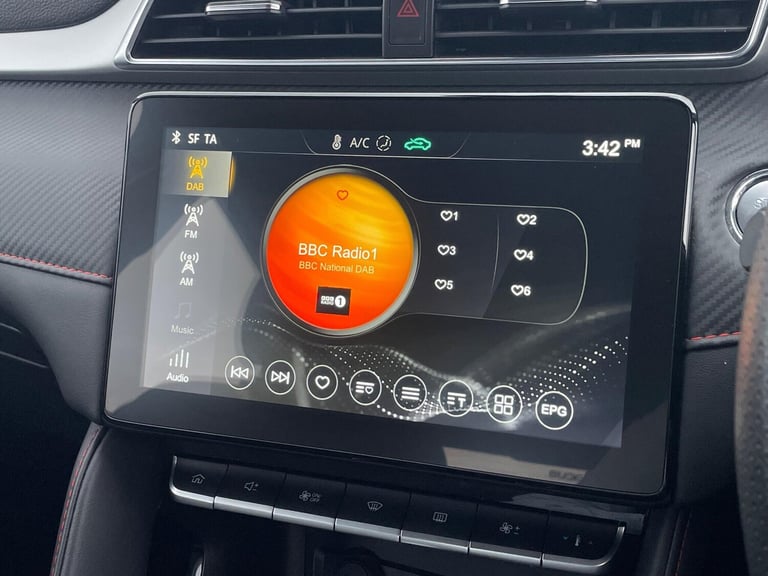 2021 MG MG ZS 1.0 T-GDI Exclusive Auto Euro 6 5dr HATCHBACK Petrol Automatic