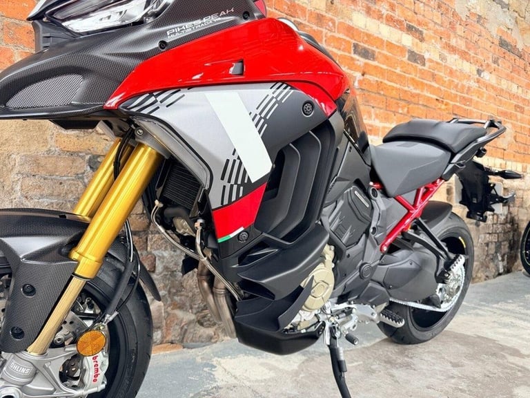 DUCATI MULTISTRADA V4 S PIKES PEAK 2025 25