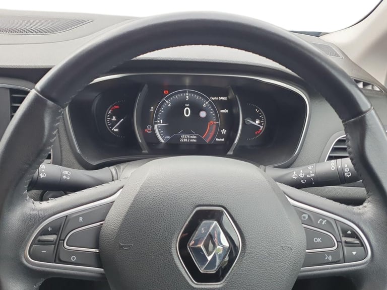 2017 Renault Megane 1.6 dCi Dynamique Nav 5dr Hatchback Diesel Manual
